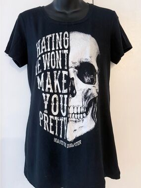 Beautiful Disaster Skull Tee - Beautiful Disaster